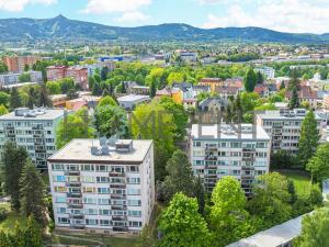 Prodej bytu 3+1, Liberec - Liberec VI-Rochlice, Červeného, 67 m2