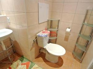 Pronájem bytu 1+kk, Praha - Háje, Hlavatého, 27 m2