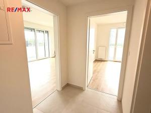 Pronájem bytu 2+kk, Kladno, Bohumila Landy, 54 m2