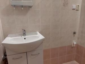 Pronájem bytu 2+1, Olomouc, Foerstrova, 55 m2