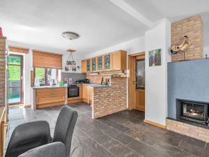 Prodej ubytování, Dolní Dvůr, 650 m2