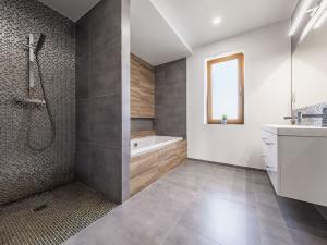Prodej rodinného domu, Rožďalovice - Zámostí, Polní, 145 m2