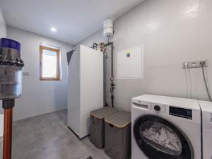 Prodej rodinného domu, Rožďalovice - Zámostí, Polní, 145 m2