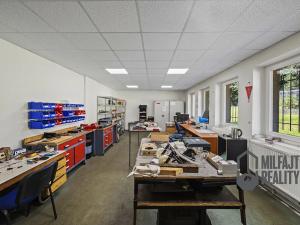 Pronájem výrobních prostor, Hrádek nad Nisou, Legionářská, 3600 m2