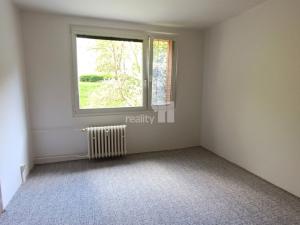 Pronájem bytu 2+kk, Ústí nad Labem - Střekov, Tolstého, 36 m2