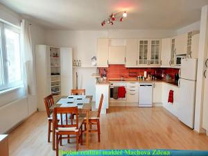 Pronájem bytu 2+kk, Praha - Strašnice, Gutova, 80 m2