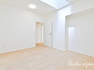 Pronájem bytu 5+kk, 117 m2