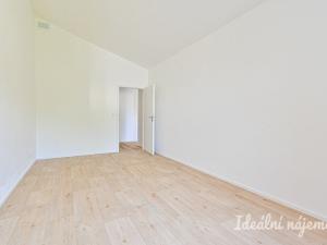 Pronájem bytu 5+kk, 117 m2