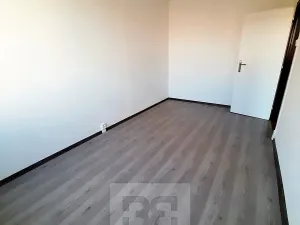Pronájem bytu 2+kk, Praha - Hlubočepy, Pivcova, 41 m2