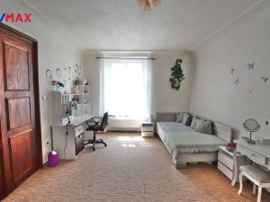 Prodej činžovního domu, Uničov, Masarykovo nám., 307 m2