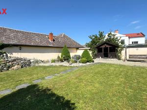 Prodej činžovního domu, Uničov, Masarykovo nám., 307 m2