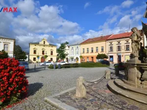 Prodej činžovního domu, Uničov, Masarykovo nám., 307 m2