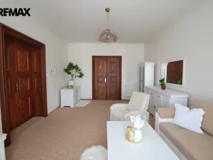 Prodej činžovního domu, Uničov, Masarykovo nám., 307 m2
