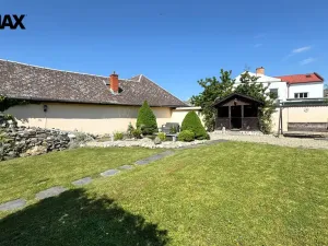 Prodej činžovního domu, Uničov, Masarykovo nám., 307 m2