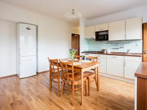 Pronájem bytu 2+1, Praha - Ruzyně, U silnice, 69 m2