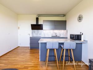 Pronájem bytu 2+kk, Praha - Stodůlky, Márova, 50 m2