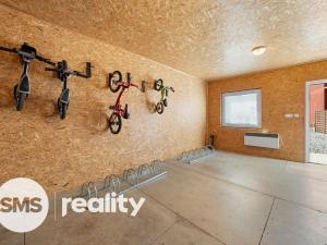 Prodej apartmánu, Milovice, 255 m2