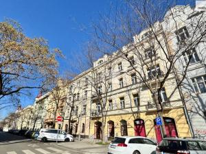 Pronájem bytu 3+kk, Praha - Karlín, Urxova, 82 m2
