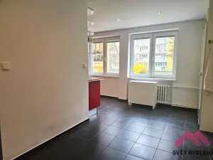 Pronájem bytu 2+kk, Praha - Záběhlice, Hrusická, 47 m2