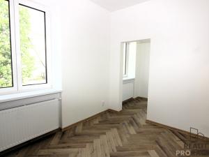 Pronájem bytu 2+kk, Znojmo, Pražákova, 46 m2