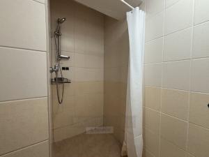 Pronájem bytu 1+1, České Budějovice - České Budějovice 4, Dobrovodská, 41 m2