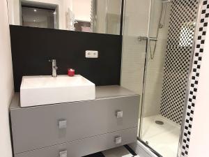 Pronájem bytu 2+kk, Praha - Vinohrady, Slezská, 50 m2