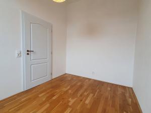 Pronájem bytu 2+1, Praha - Libeň, Braunerova, 45 m2