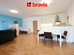 Pronájem bytu 1+kk, Brno, Na kovárně, 56 m2