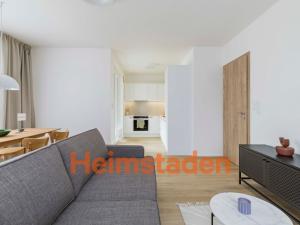 Pronájem bytu 2+kk, Praha - Holešovice, U Pergamenky, 54 m2