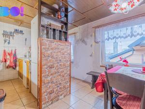 Prodej rodinného domu, Bochoř, Bezručova, 157 m2