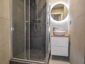 Prodej bytu 2+kk, Karviná, Bratr. Veverkových, 40 m2