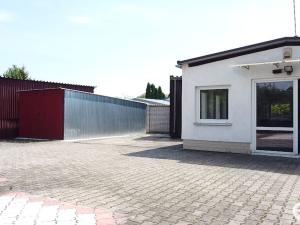 Pronájem skladu, Hradec Králové, Koutníkova, 40 m2