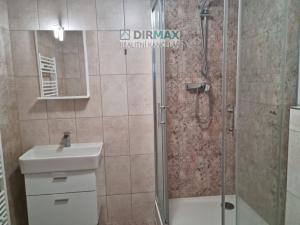 Pronájem bytu 2+kk, Plzeň, Houškova, 59 m2
