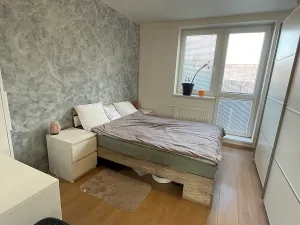 Pronájem bytu 2+kk, Plzeň, Nad Týncem, 46 m2