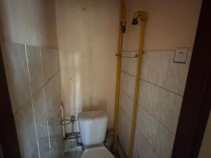 Prodej bytu 2+1, Nová Role, Tovární, 54 m2