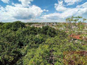 Pronájem rodinného domu, Praha - Břevnov, Hošťálkova, 225 m2