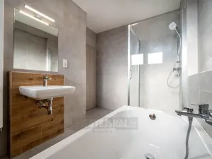 Pronájem bytu 4+kk, České Budějovice - České Budějovice 7, Stropnická, 80 m2
