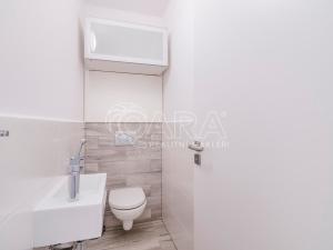 Pronájem bytu 4+kk, Praha, 86 m2