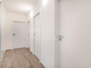 Pronájem bytu 4+kk, Praha, 86 m2