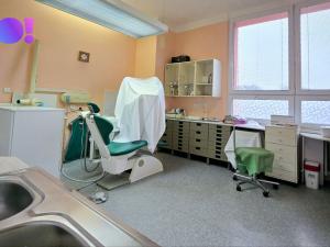 Pronájem obchodního prostoru, Karviná, Havířská, 59 m2