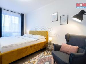 Pronájem bytu 2+kk, Ostrava - Moravská Ostrava, Jantarová, 56 m2
