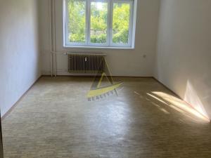 Pronájem bytu 3+1, České Budějovice - České Budějovice 3, Kněžskodvorská, 70 m2