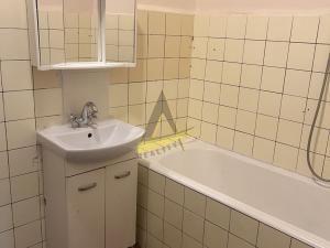 Pronájem bytu 3+1, České Budějovice - České Budějovice 3, Kněžskodvorská, 70 m2