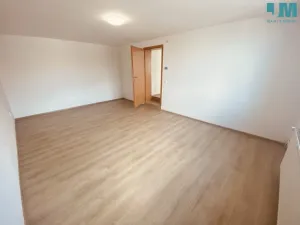 Pronájem bytu 2+kk, Měřín, Náměstí, 56 m2