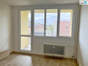 Pronájem bytu 1+kk, Dobřany, Sokolovská, 24 m2