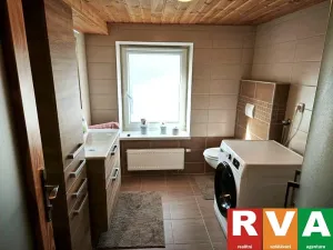 Prodej rodinného domu, Hradec, 200 m2