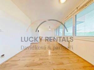 Pronájem bytu 1+kk, Praha - Hostavice, U Hostavického potoka, 33 m2