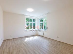 Prodej bytu 2+kk, Hustopeče, Komenského, 65 m2