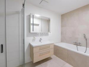 Pronájem vily, Praha - Břevnov, Polní, 250 m2