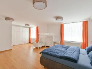 Pronájem vily, Praha - Břevnov, Polní, 250 m2